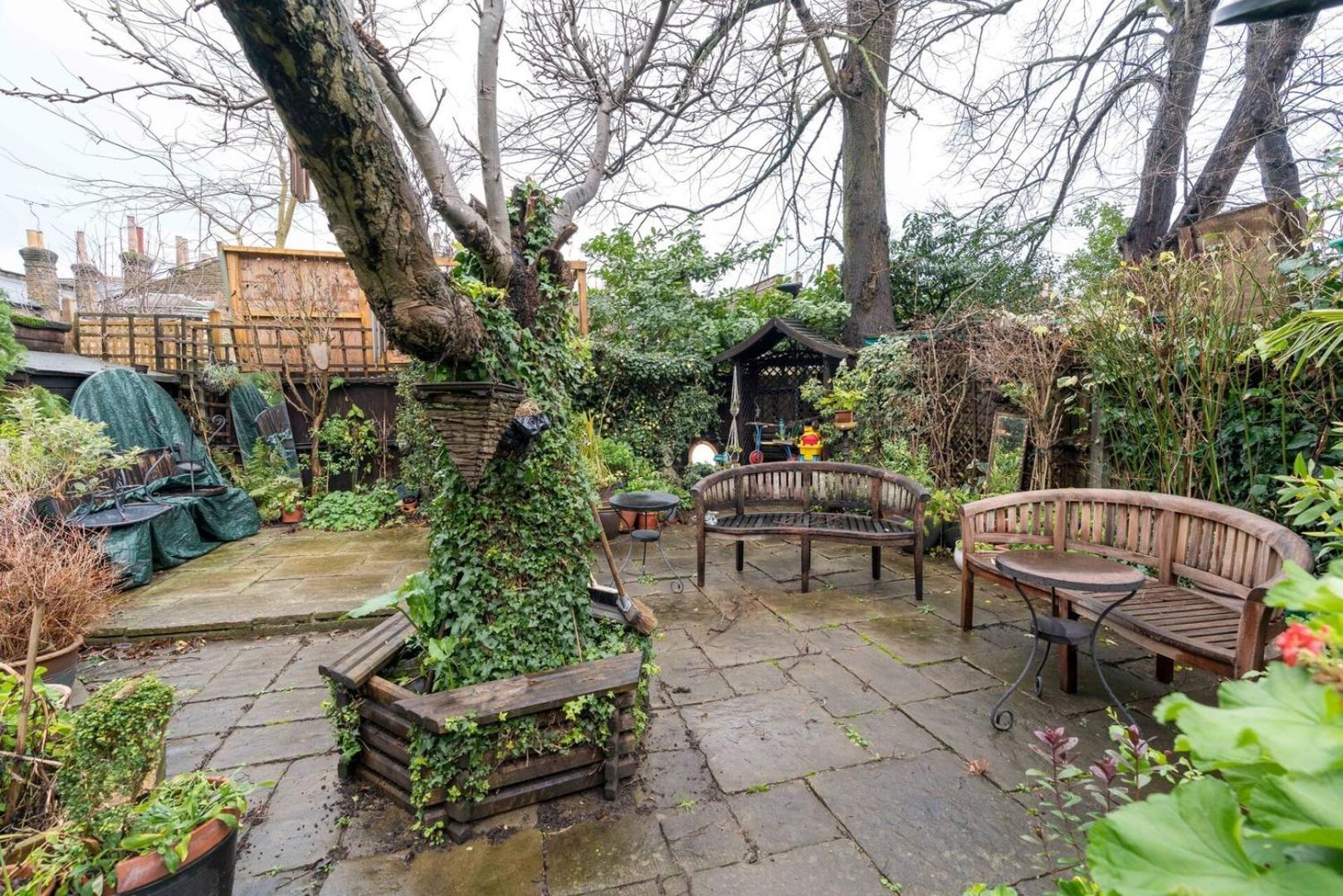 Apartament New Stylish 1 Bedroom Flat With Garden | *